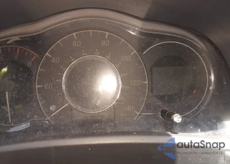 2015 Nissan Versa Note Sv z USA, uszkodzony, nr VIN 3N1CE2CP1FL416270